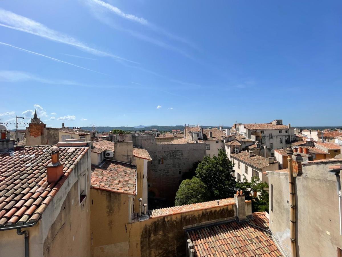 2 Pieces Climatise En Duplex Avec Terrasse Daire Aix-en-Provence Dış mekan fotoğraf